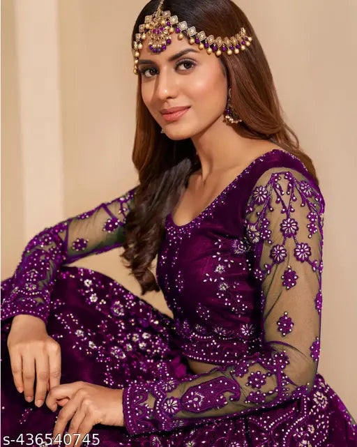 Embroidered net lehenga choli and dupatta set, Veedhrumi design, semi-stitched (42in waist, 42in length, 2.15in dupatta)