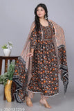 White rayon three-quarter sleeve lace blouse with printed pattern, fashionable women's clothing