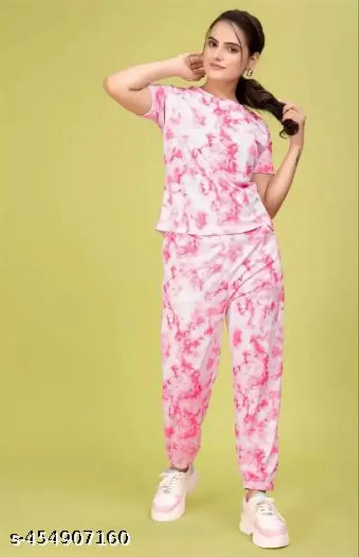 Polycotton night suit combo top and bottom set, dyed/washed net pattern for sleepwear in various sizes (S-XL), made in India