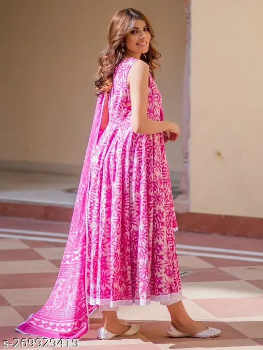 Pink floral printed cotton Anarkali dupatta set with kurta, Indian summer fashion for women