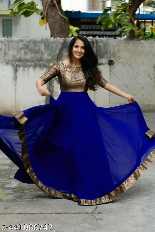 Georgette JEKARD .BALU solid combo, short-sleeved Indian blouse on mannequin