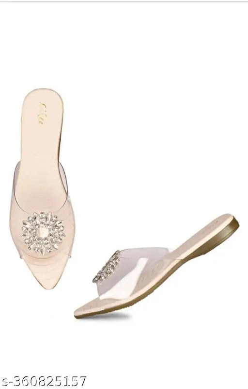 Versatile leather flats for women and girls, available in sizes IND-4 to IND-8, handcrafted in India