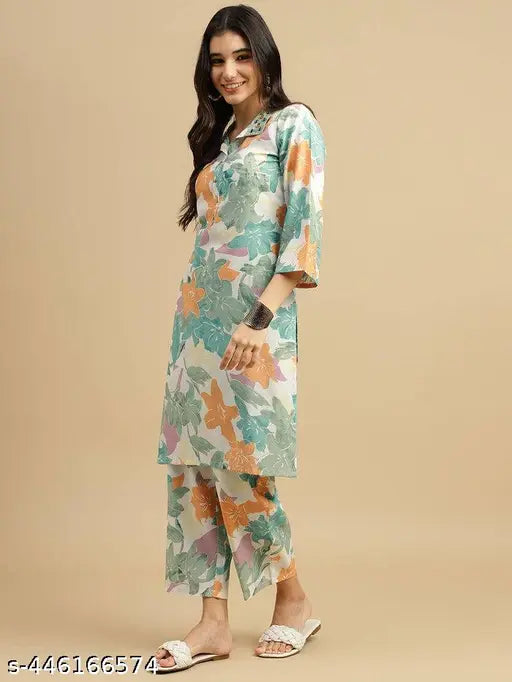 Alien print cotton rayon kurta and pant set for women, three-quarter sleeves, Indian origin