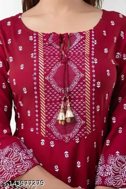 Rayon 3-piece set: Women's printed kurti with dupatta and pants, soft Rayon material, three-quarter sleeves