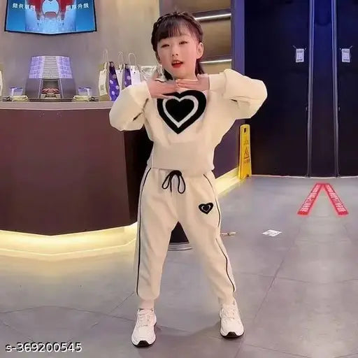 Kids heart set, long-sleeved wool jumper with printed net design for 1-2 years old children