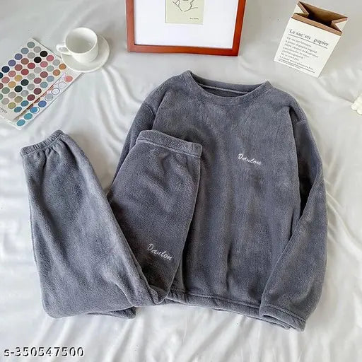 Woolen winter warm lower track pants & T-shirt inside fleece set for kids (ages 5-6, 9-10 years), solid pattern design in natural wool fabric