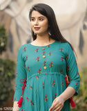 Rayon women's floral printed kurti, three-quarter sleeves, comfortable, ideal for maternity and feeding. Indian craftsmanship, versatile for every occasion