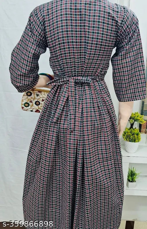 Multicolor woolen kurti for winter, 3/4 sleeve, checked pattern, women's fashion wear