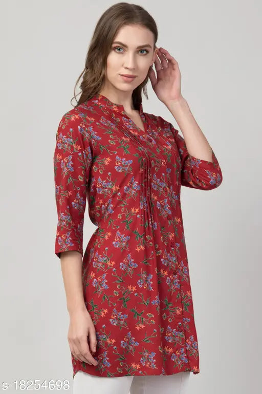 Maroon rayon floral tunic with pleats and side belts for women, maroon color
