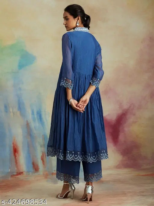 Viscose silk kurta dupatta set, three-quarter sleeves, solid pattern, embroidered silk bottoms, organza dupatta, India-made fashion wear