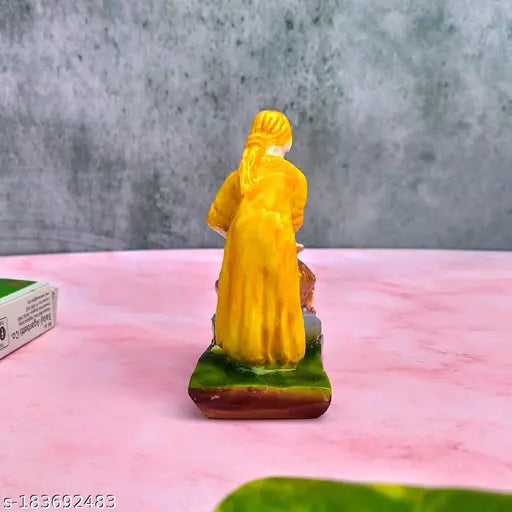 Yellow marble Shinde Exports Shirdi Sai Baba Idol Statue for worship, realistic design and poses