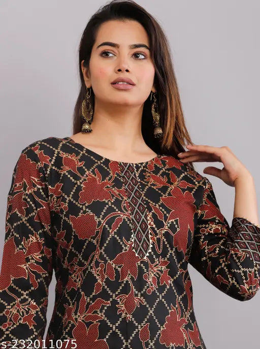 Black rayon kuti set with palazzos, three-quarter sleeves, printed pattern. Indian ethnic wear for women in sizes S to XXL