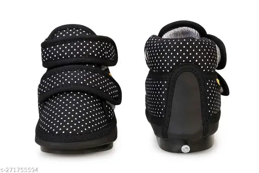 Cotton and PVC printed velcro casual baby shoes boots, musical sound footwear for 9-12 months, stylish, skin-friendly, and safe for kids' feet