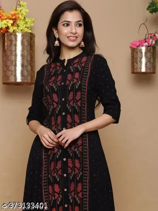 Unique rayon print set, three-quarter sleeve length, women's fashion from India