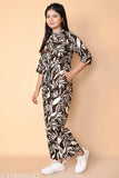 Diwali-special cotton jumpsuit with three-quarter sleeves, Rayon fabric in vibrant print. New girl's fashionable cotton jumpsuit on model, India origin. (Size: S/M/L/XL/XXL)