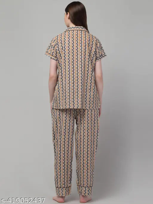 Cotton printed nightsuit for women, comfortable summer nightwear set with three-quarter sleeves