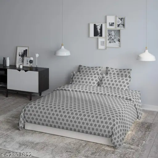 King size microfiber cotton bedding set: 1 comforter, 1 besheet, 2 pillow covers - plush siliconized fiberfill, indulgent sleep experience