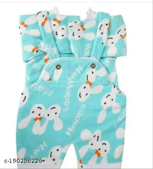 Wool dungree set for babies in long sleeves, printed net pattern, sizes 0-3 months, 0-6 months, and 3-6 months, made in India