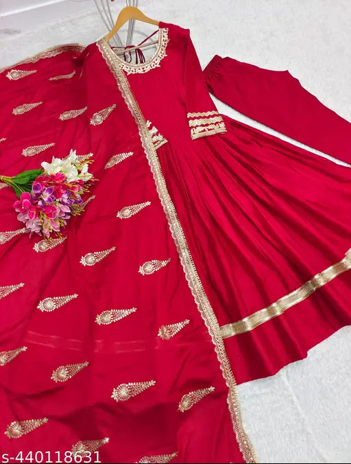 Indian Georgette saree with gown, long sleeves, solid net pattern, XL size (Bust 42in, Length 57in, Waist 42in, Shoulders 16in)