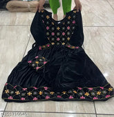 Velvet embroidered Anarkali kurti and pant set, black, elegant winter collection, premium quality velvet for party wear, India