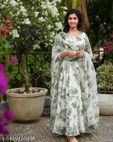 Green Flower printed Georgette long sleeve kurti pant set, Chikankari embroidery on traditional Indian kurta for women