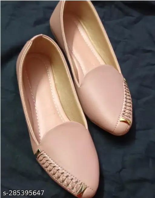 Patent leather loafers, casual and formal bellies in solid pattern, available in sizes IND-3 to IND-8 from India