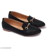 Synthetic ballerinas for women's partywear, slip-on in various sizes (IND-3 to IND-9), made in India