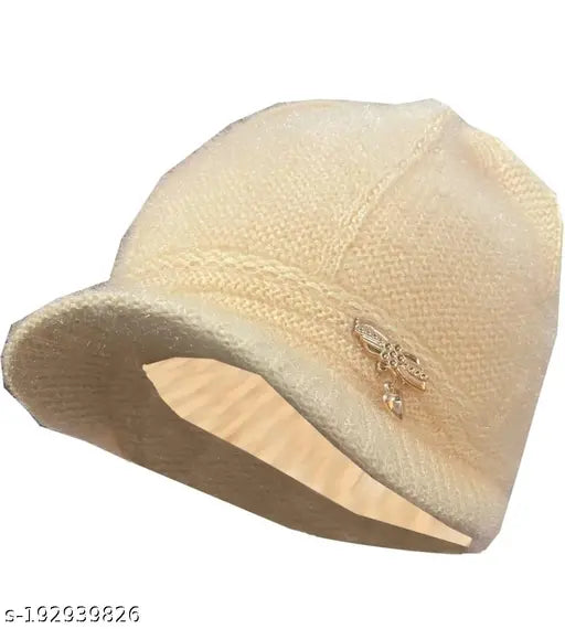 Cream-colored, printed, woolen winter hat for girls and women (assorted colors, onesize), origin India