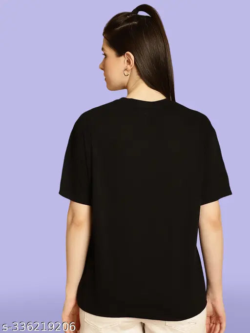 Oversized printed black cotton women's t-shirt with short sleeves and drop shoulder - India