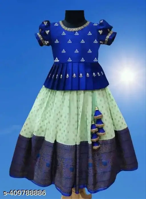 Cotton Zari Woven Lehanga Cholis for Kids, Pretty Comfy short-sleeved Indian outfit with zari stitch pattern