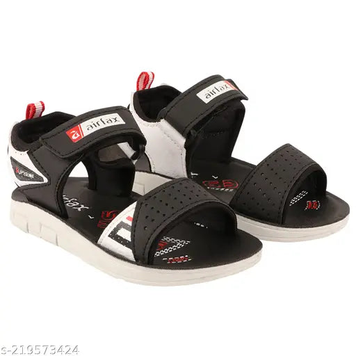 Black PU sandals for kids - fashionable outdoor PU floater with velcro fastening, suitable for boys and adjustable foot widths