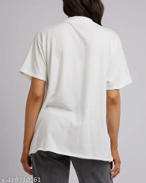 Chhorni oversize cotton t-shirt, white butterfly print on Indian-made quality cotton blend