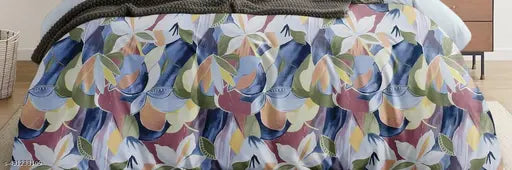 Floral print AC Comforter, winter cotton blend for double bed. Lightweight microfiber material, high-quality and durable. Ideal for air-conditioned rooms, suitable for year-round use. GSM up to 200, made in India