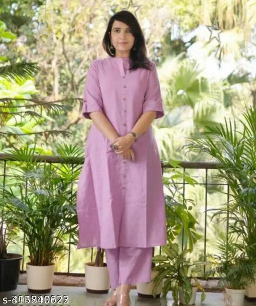 Ethnic Villaa cotton women's kurta-palazzo set, solid color, three-quarter sleeves, Indian origin