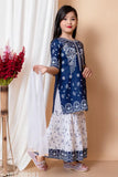 Printed cotton blend girls skirt and dress, three-quarter sleeves, pack of 1. Indian made fashion for young girls