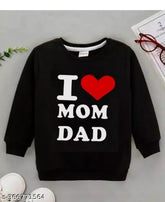 High-quality fleece I LOVE MOM DAD sweatshirt pack of 1, warm and stylish kids wear with printed design