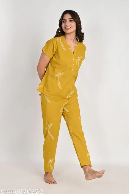 Cotton printed nightsuits for women, short-sleeved pyjamas in vibrant patterns