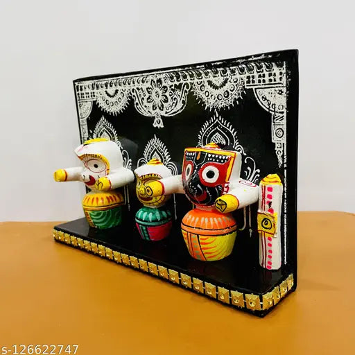 Marble handicraft: Lord Jagannath, Balabhadra, and Devi Shubhadra idols from India, 13 cm (L) x 10 cm (H) x 1 cm (B), artifact showpiece