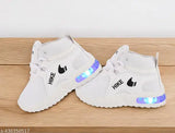 Trenszio LED Shoes T61White: Breathable, lightweight, color-changing LED footwear for babies. Perfect choice for outdoor/indoor play. Made in India, suitable sizes: 12-18 Months - 4.5-5 Years