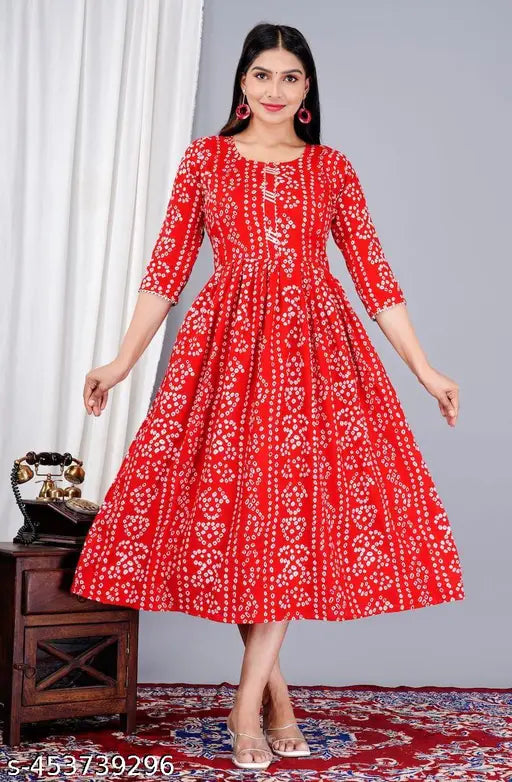 Rayon maternity kurta with three-quarter sleeves, printed design, M size (bust 14in, waist 13in), Indian origin