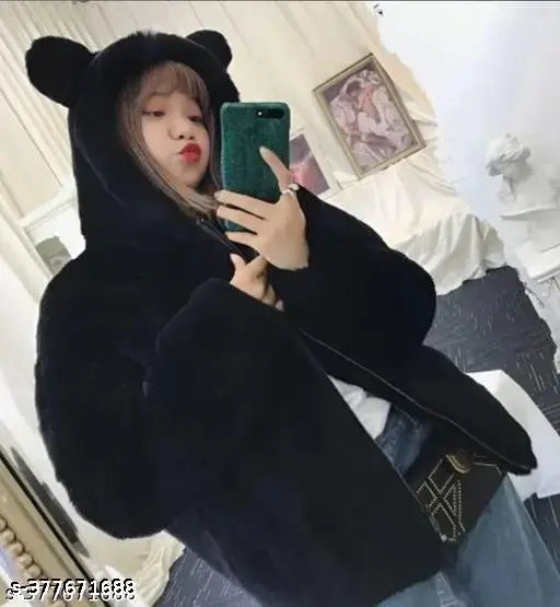 Black wool cat hoodie & sweatshirt for women and girls. Solid pattern, long sleeves, perfect for winter