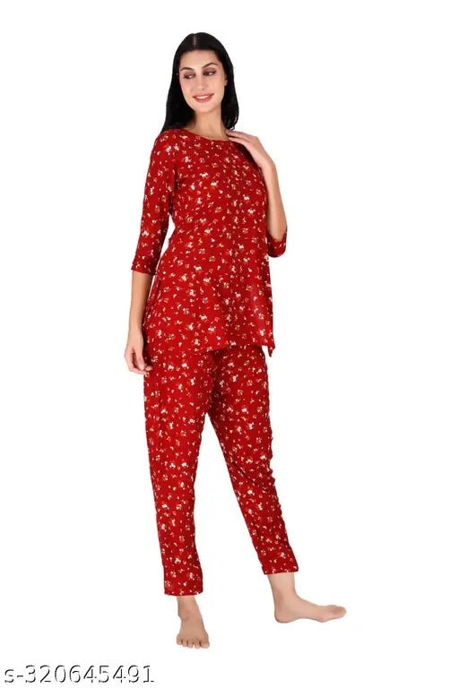 Women's rayon printed nighty/maxi/nightgown, comfortable nightwear with three-quarter sleeves. Indian design, perfect for summer nights