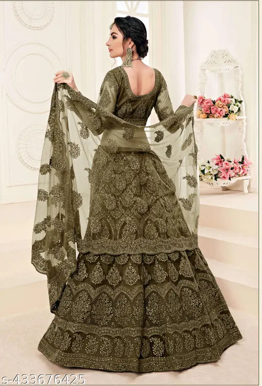 Elitevibe women's embroidered free size Lahenga Choli, Aari work dupatta with chain detailing. Indian fashionable semi-stitched net lehenga choli