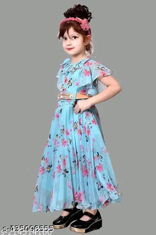 Printed Georgette girls frock with short sleeves, comfortable for 3-4 years old seasons wear, India origin