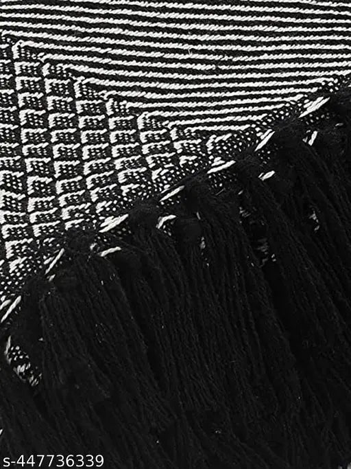 Soft cotton bed throw, ethnic motifs, Indian-made single size (28x8x38 inches)