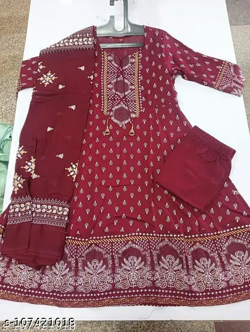 Rayon Anarkali 3-piece set: Women's kurti, duppata, and bottomwear in printed style, ideal for a graceful look, size S-XXXL