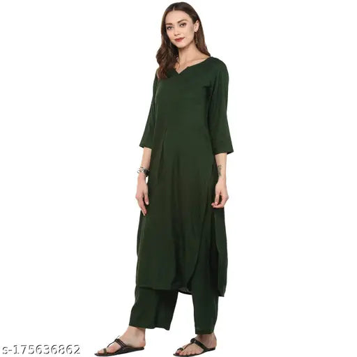 Green rayon kurta & palazzos set for women, solid color, three-quarter sleeves, Indian origin