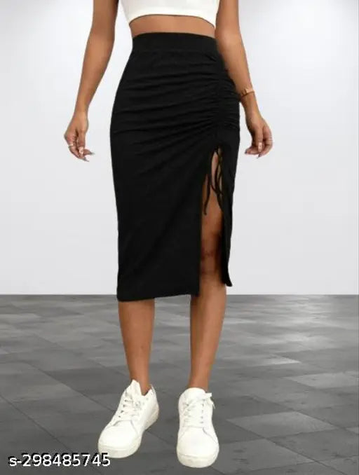 Pencil black polyester skirt, striped and figure-hugging for women with knee length, India-made