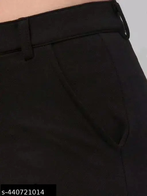 Women's premium cotton wide-leg 4-pocket cargo trousers, relaxed fit with elasticized waistband, solid color, versatile style