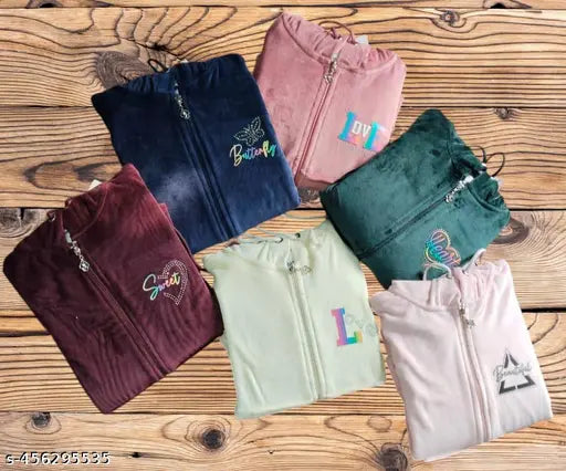 Wine colored velvet zipper hoddie for kids (3-4 years), printed net pattern